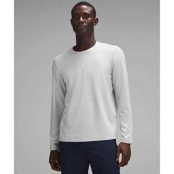 Lululemon Men’s Long Sleeve Light Gray Shirt - Picture 1 of 7